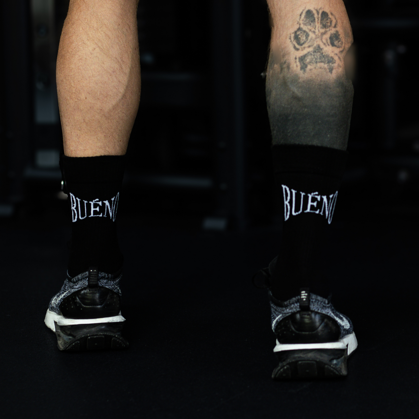 COMFY BLACK PERFORMANCE SOCKS