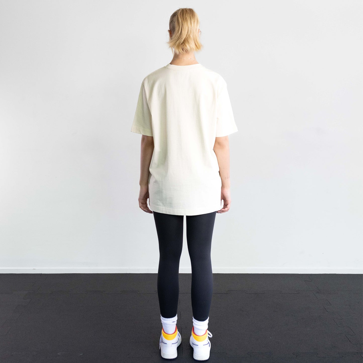 OVERSIZED SAND T-SHIRT ‘GO NUTS'
