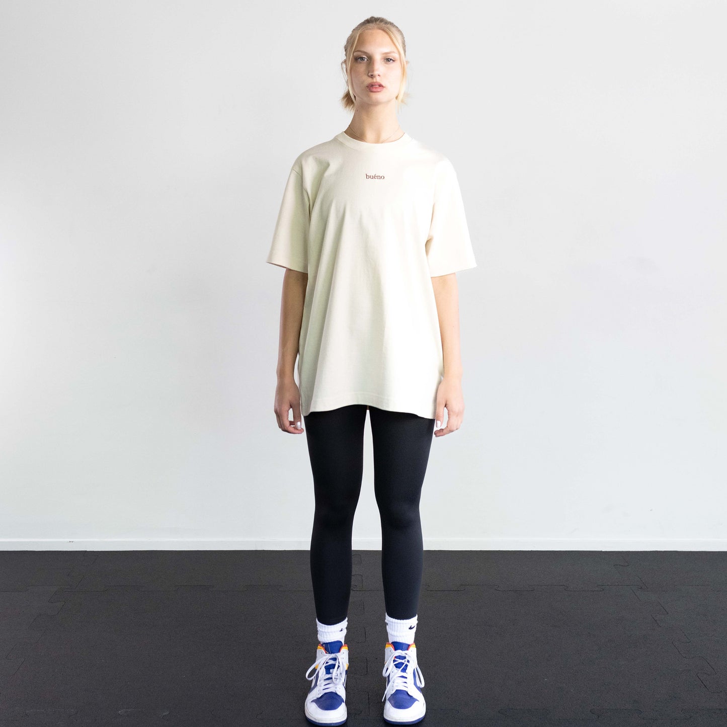 OVERSIZED SAND T-SHIRT ‘GO NUTS'
