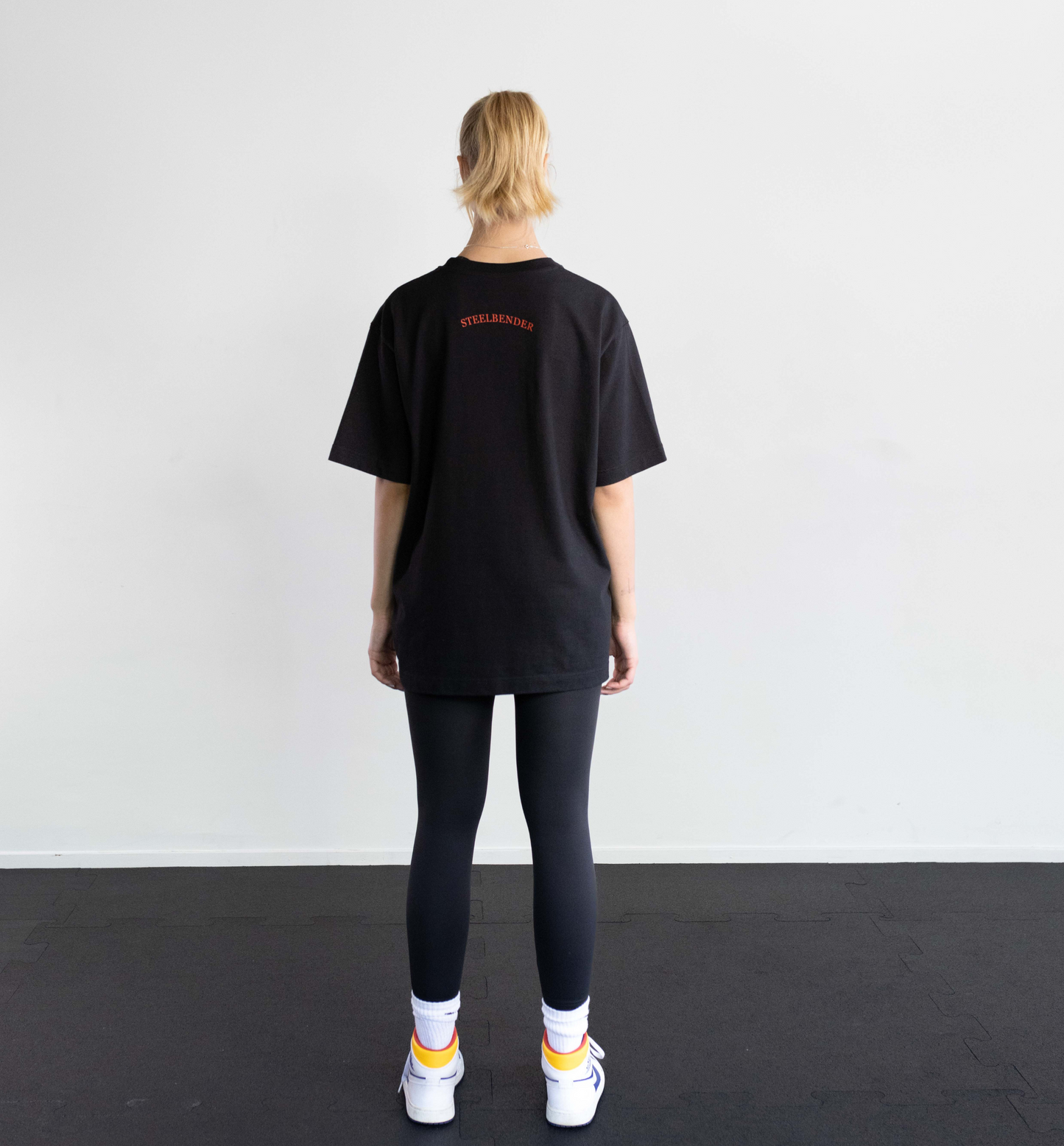 OVERSIZED BLACK T-SHIRT ‘STEELBENDER'