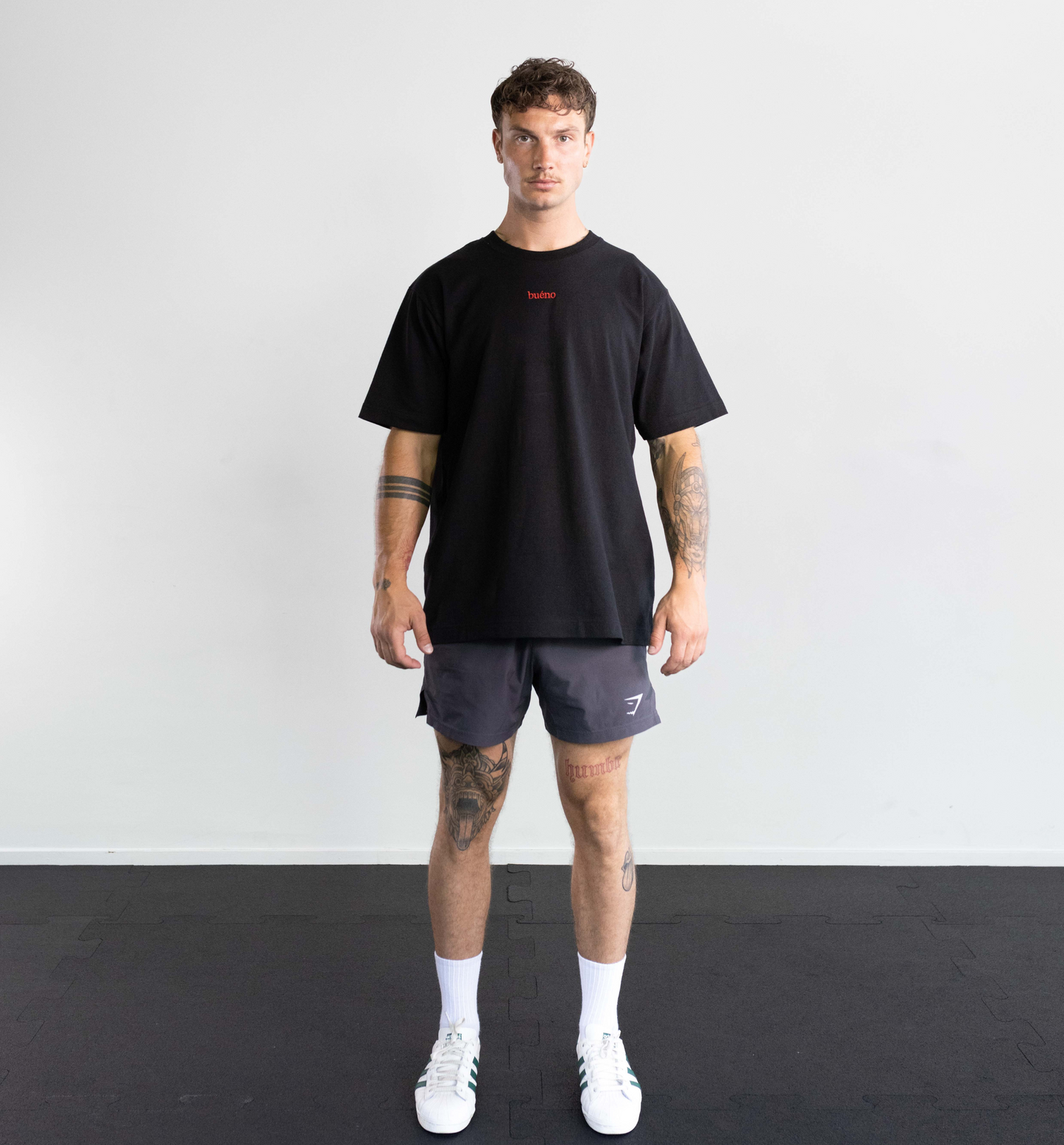 OVERSIZED BLACK T-SHIRT ‘STEELBENDER'