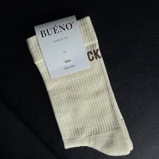 COMFY OFF WHITE PERFORMANCE SOCKS
